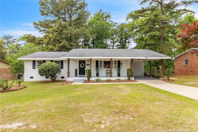 view of front of house with covered porch, driveway, a carport, and crawl space