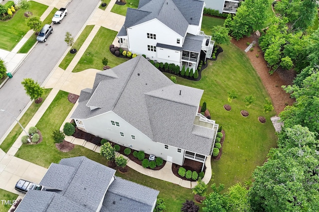 aerial view of property and surrounding area