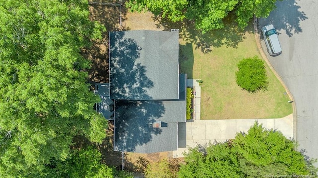 aerial view of property and surrounding area
