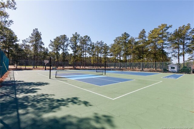 Caddie Ct, Wagram, NC 28396