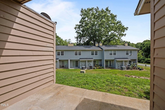 145 Coleridge Ct, Carrboro, NC 27510 - view of green lawn featuring central AC