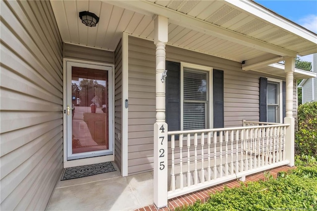 4725 Grandison Ct, Hope Mills, NC 28348 - view of exterior entry with covered porch