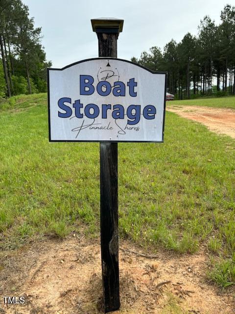 5 Pinnacle Shores Dr, Macon, NC 27551