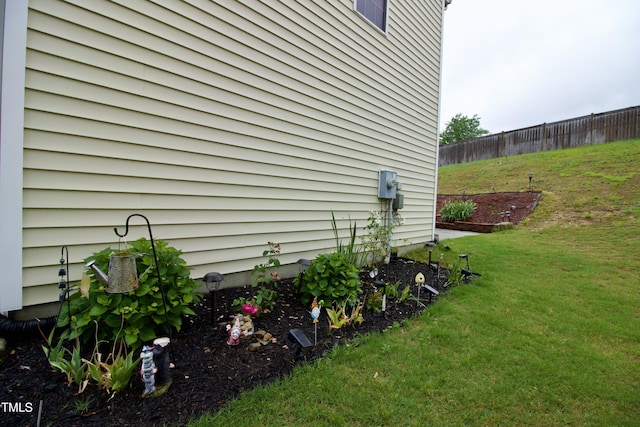 view of home's exterior