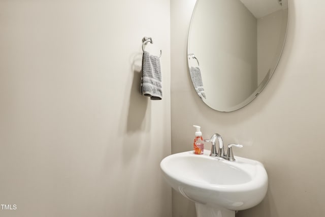 127 Manordale Dr, Chapel Hill, NC 27517 - bathroom with a sink