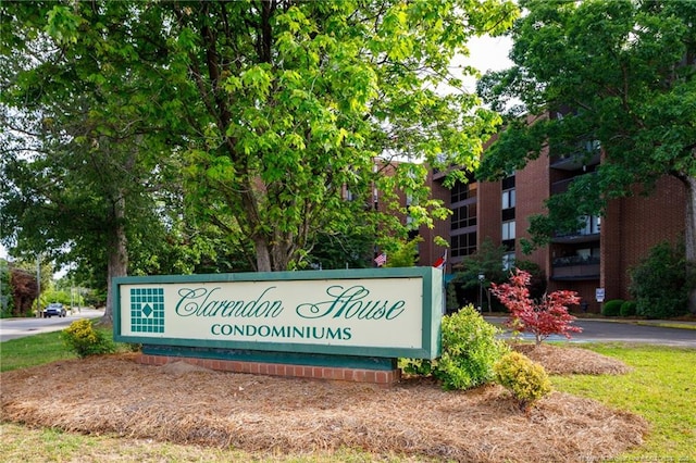 1100 Clarendon St Unit 501, Fayetteville, NC 28305 - view of community / neighborhood sign