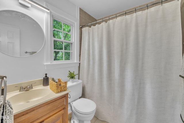 608 Cross Timbers Dr, Durham, NC 27713 - bathroom with toilet, vanity, and a shower with shower curtain