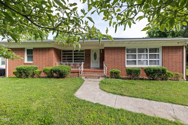 2315 Oxford Rd, Henderson, NC 27536 - photo 2