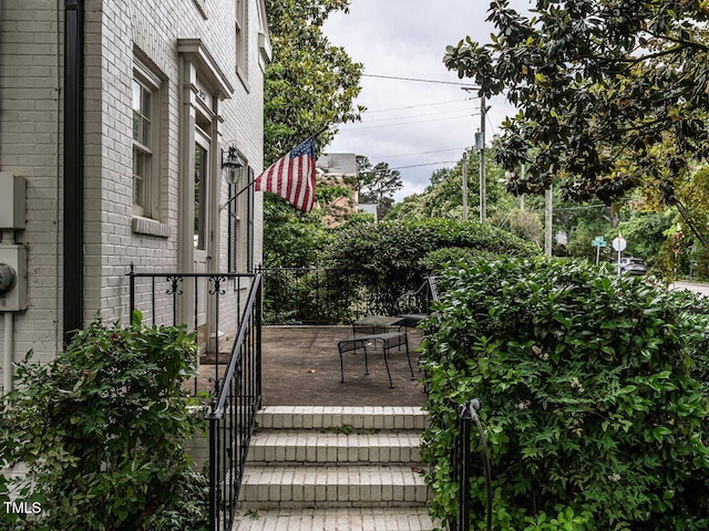 1930 Reid St, Raleigh, NC 27608 - view of deck