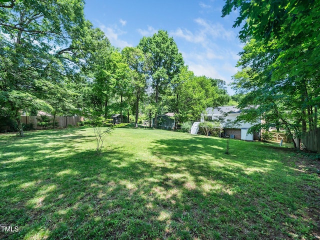 7605 Copper Mine Ln, Raleigh, NC 27615 - view of yard