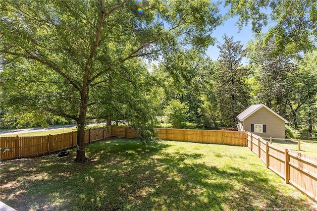 300 Fox Ridge Rd, Warsaw, NC 28398 - view of yard
