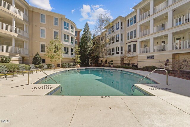 2901 Market Bridge Ln Unit 203, Raleigh, NC 27608 - view of community pool