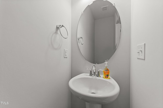 19 Willow Green Dr, Clayton, NC 27527 - bathroom with a sink