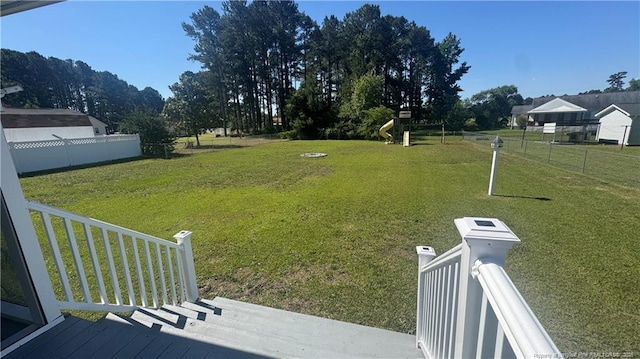303 Nash Rd, Saint Pauls, NC 28384 - view of yard