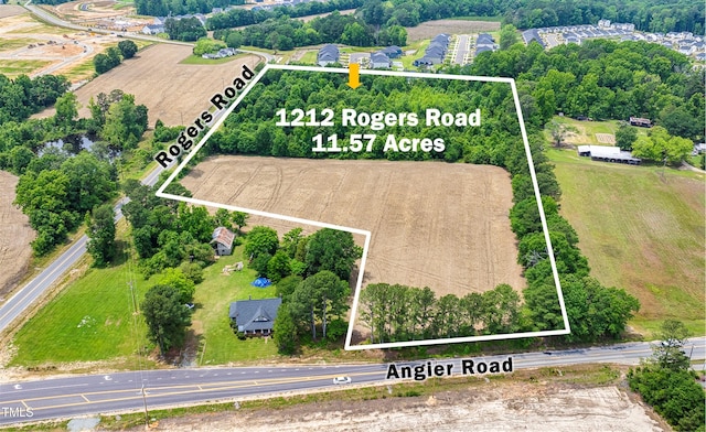 1212 Rogers Rd, Fuquay Varina, NC 27526