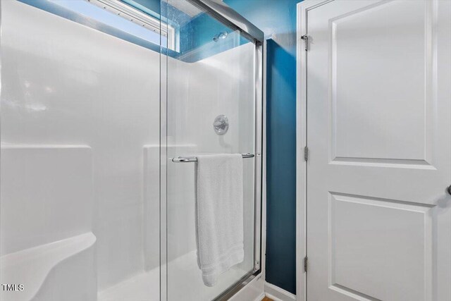 637 Marrian Dr, Clayton, NC 27520 - bathroom with a shower stall