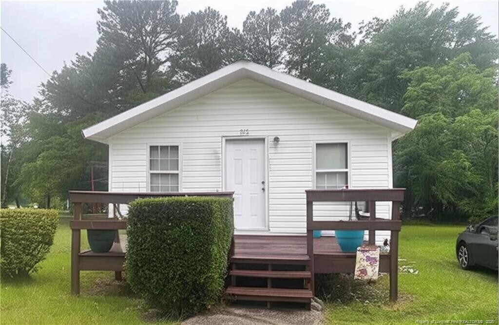 214 Waddell Dr, Fayetteville, NC 28301 - photo 1