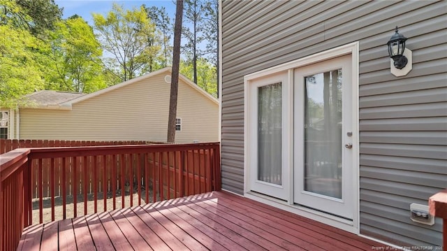 116 Argyll Ave, Aberdeen, NC 28315 - view of wooden terrace