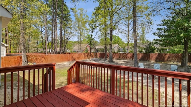 116 Argyll Ave, Aberdeen, NC 28315 - view of wooden terrace