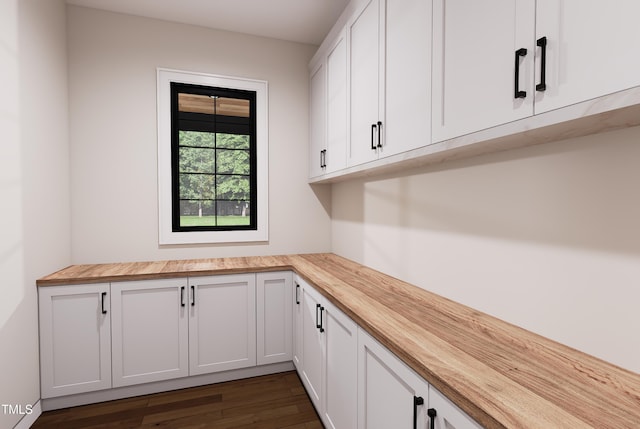 300 Westerman Pl, Smithfield, NC 27577 - unfurnished office with dark wood-style flooring