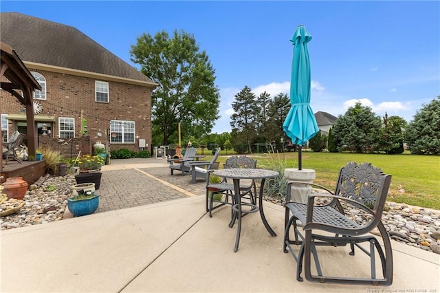 view of patio / terrace featuring outdoor dining space