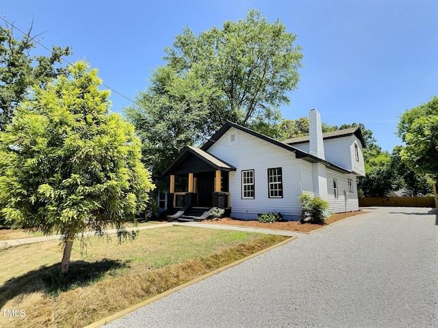 114 N Guthrie Ave, Durham, NC 27703 - view of front of house featuring a chimney