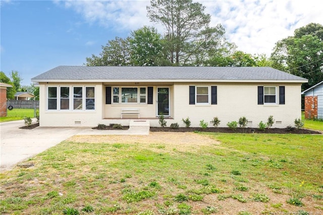 820 Medlo Rd, Fayetteville, NC 28303 - photo 1