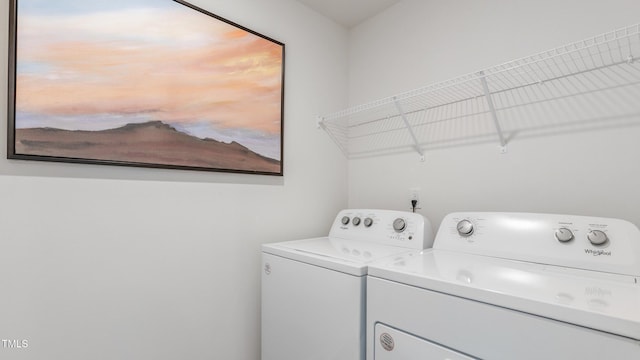 209 Wood St, La Grange, NC 28551 - laundry area with washer and dryer
