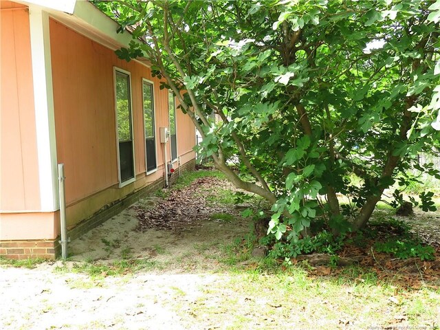 5609 Bowman Ct, Fayetteville, NC 28304 - view of yard