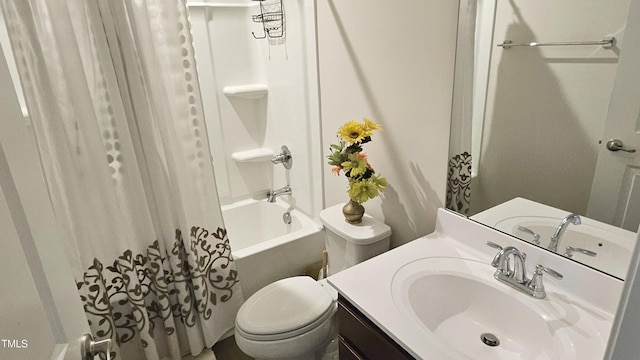 904 Romeria Dr, Durham, NC 27713 - full bath featuring shower / bath combination with curtain and vanity