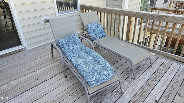 904 Romeria Dr, Durham, NC 27713 - view of wooden deck