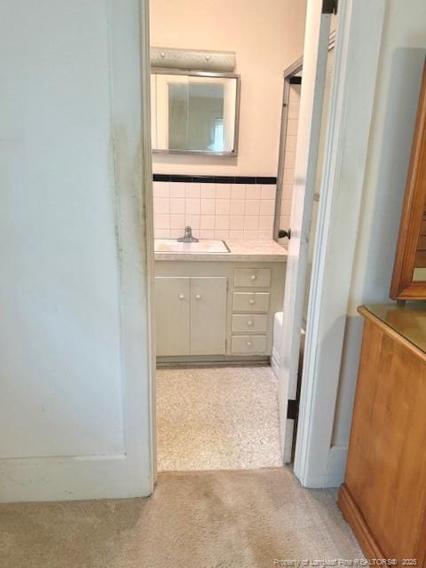 209 S Main St, Salemburg, NC 28385 - bathroom with vanity
