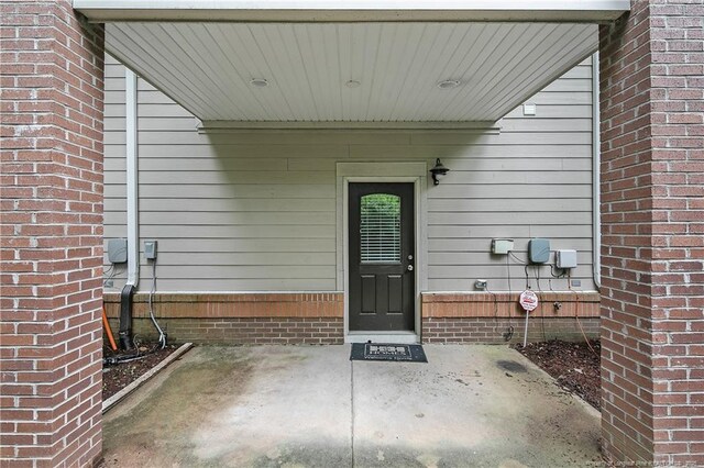 view of exterior entry