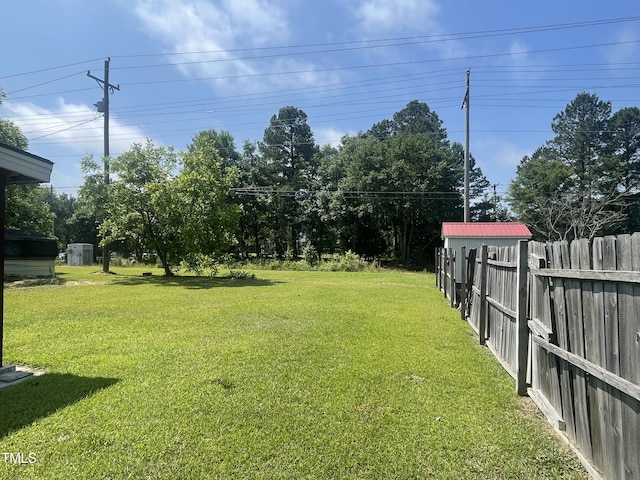 3301 Amherst Rd, Rocky Mount, NC 27804 - view of yard