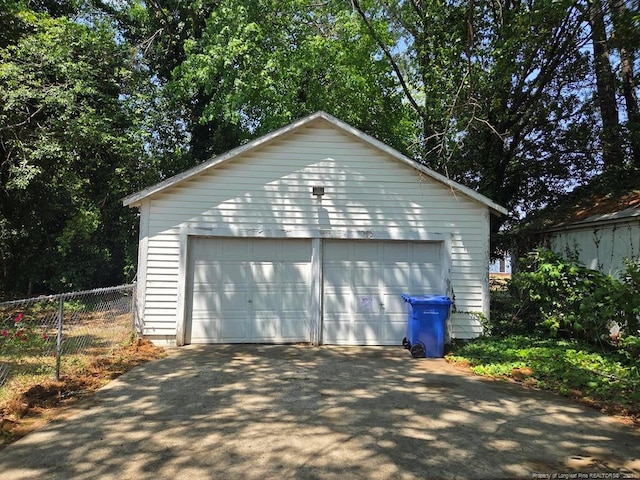 140 W Circle Ct, Fayetteville, NC 28301 - photo 5