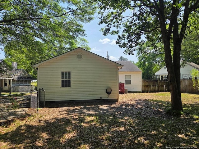 140 W Circle Ct, Fayetteville, NC 28301 - photo 6
