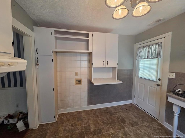 140 W Circle Ct, Fayetteville, NC 28301 - photo 8