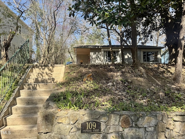view of home's exterior