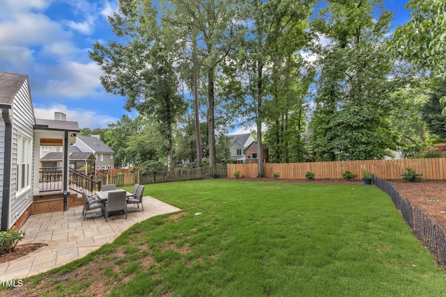 2721 Dahlgreen Rd, Raleigh, NC 27615 - view of yard featuring a patio