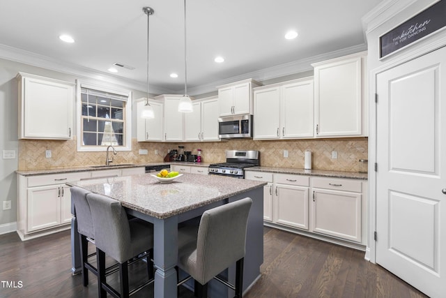 7584 Oakberry Dr, Raleigh, NC 27616 - photo 18
