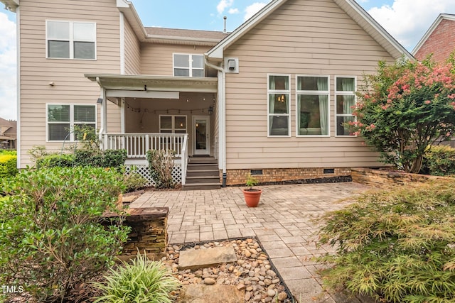200 Vintage Hill Cir, Apex, NC 27539 - rear view of property featuring crawl space and covered porch