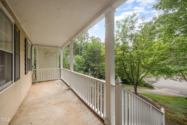 5804 Heatherbrook Cir, Raleigh, NC 27612 - view of porch
