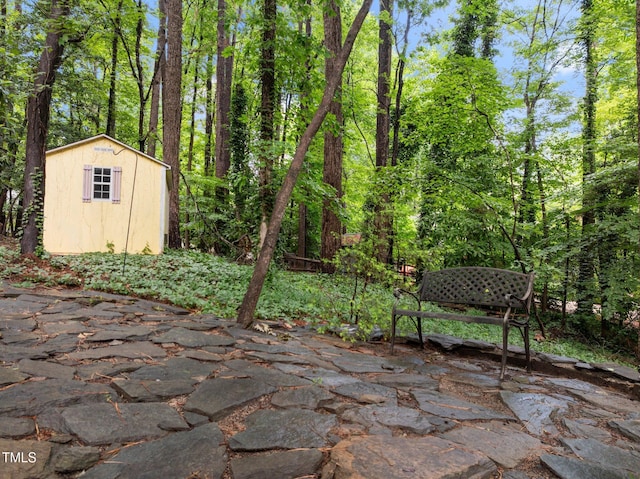 1706 Rangecrest Rd, Raleigh, NC 27612 - view of patio