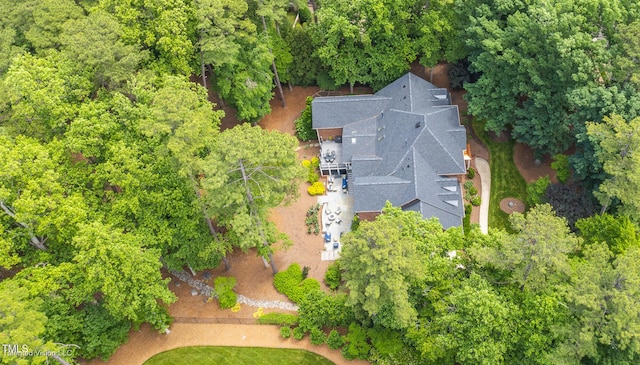 aerial view of property and surrounding area