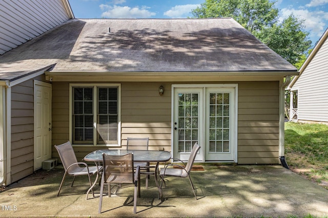 17 Crystal Oaks Ct, Durham, NC 27707 - view of patio / terrace with outdoor dining space