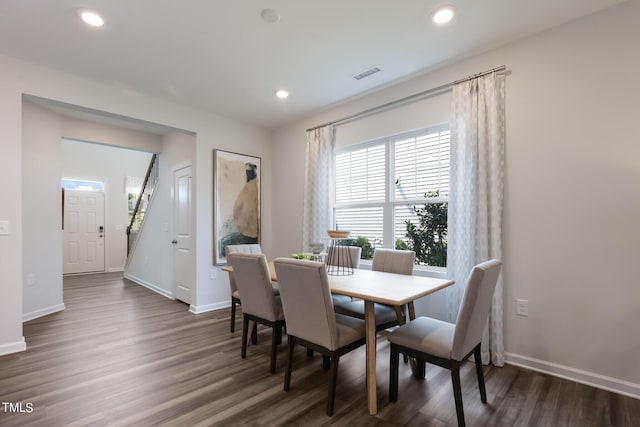 dining room featuring dark wood-style floors, baseboards, and recessed lighting
