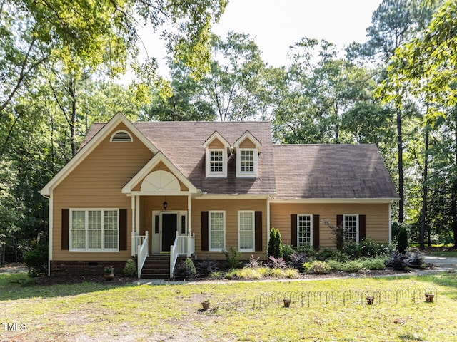301 Monterey Ct, Benson, NC 27504 - cape cod home with a front yard and crawl space