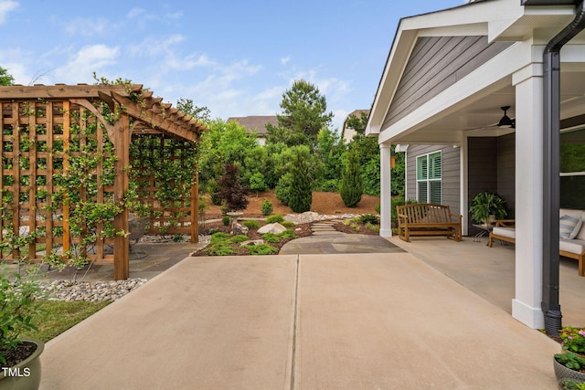 829 Churton Pl, Cary, NC 27518 - view of patio / terrace with a ceiling fan