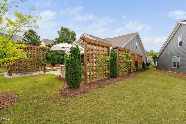 829 Churton Pl, Cary, NC 27518 - view of grassy yard