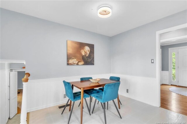 503 Charleston Pl, Fayetteville, NC 28303 - dining area with a wainscoted wall